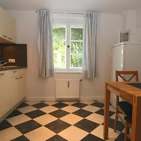 Nyaraló Nils Holgerson Nh2 Hörnum